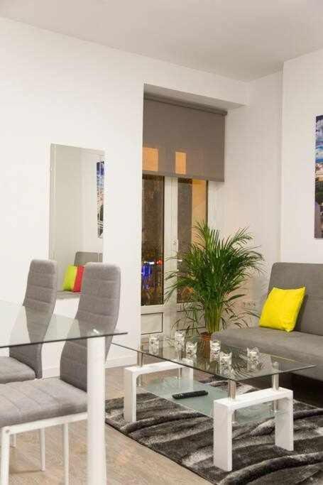 Comodo Y Agradable Estudio En Madrid Centro A3 외부 사진
